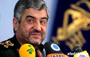 قائد حرس الثورة الاسلامية في ايران اللواء محمد علي جعفري
